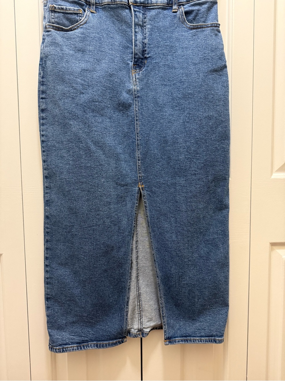 RE Generation Denim Midi Button-Front Dress - Picture 7 of 9